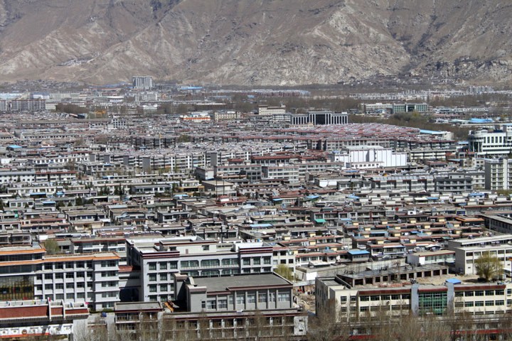 拉萨市全景图